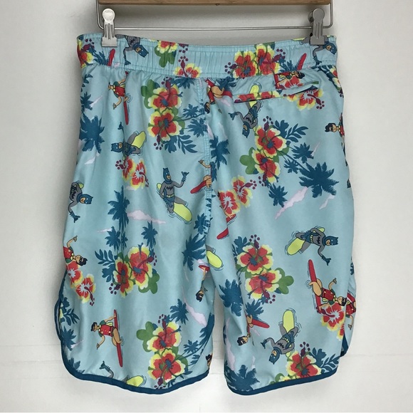 DC Comics Batman and Robin surfing graphic men’s swim trunks M - Picture 11 of 11